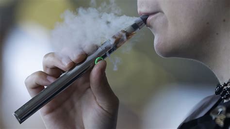 first long term research on e cigarette use confirms dangers cgtn