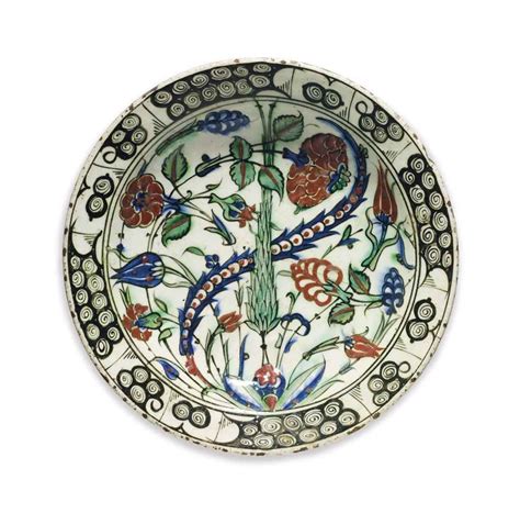 AN IZNIK POTTERY DISH Turkish Tiles Virtual Museum Glazes For Pottery