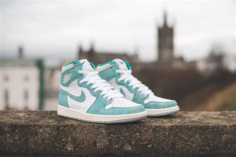 Air jordan (sometimes abbreviated aj) is an american brand of basketball shoes, athletic, casual, and style clothing produced by nike. Nike Air Jordan 1 Retro High OG 'Turbo Green' - Hanon