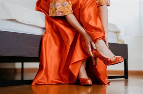22 Gorgeous Red Wedding Dresses For Bold Brides Yoper