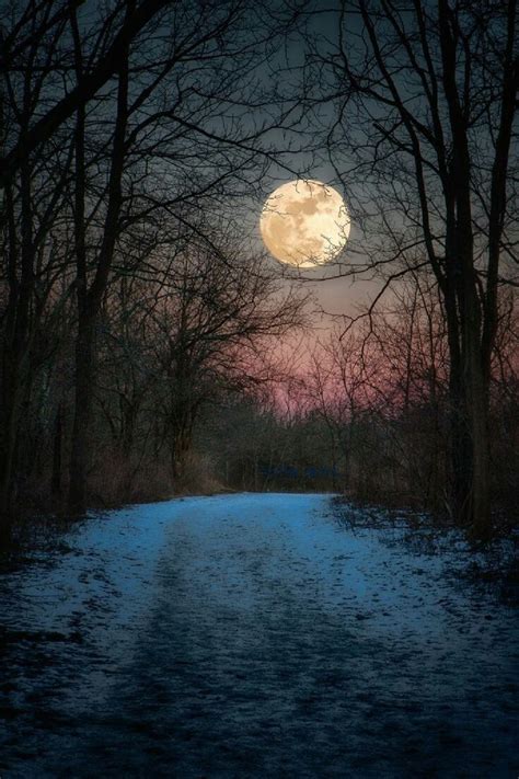 Pin By Kristen U S On Down The Path Moonlight Photography Moon