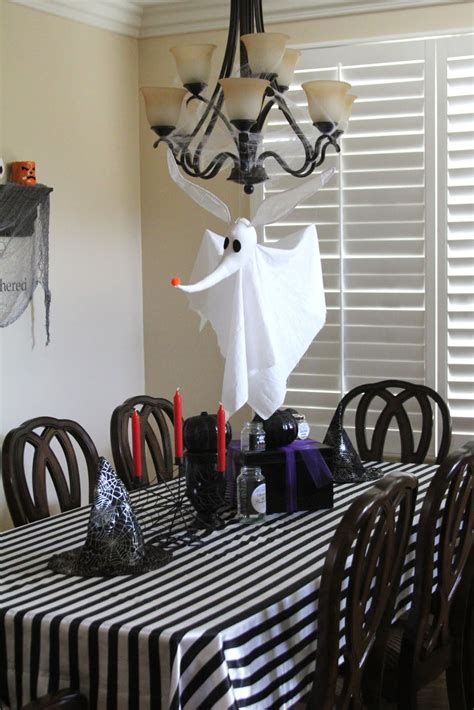 Table lamp is designed with an embellished plush shade featuring jack skellington from nightmare before christmas. Scrap Happens: Nightmare Before Christmas Party - Zero