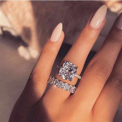 Amazing Diamond Wedding Rings Diamondweddingrings Big Wedding Rings
