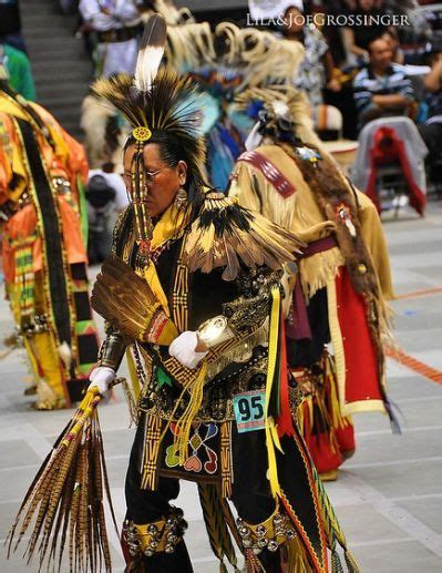 93 Best Straight Dance Outfits Native American Dance Native American Regalia Native American