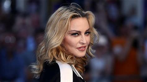 Madonna Ofrece Sexo Oral A Cambio De Un Voto Para Hillary Clinton