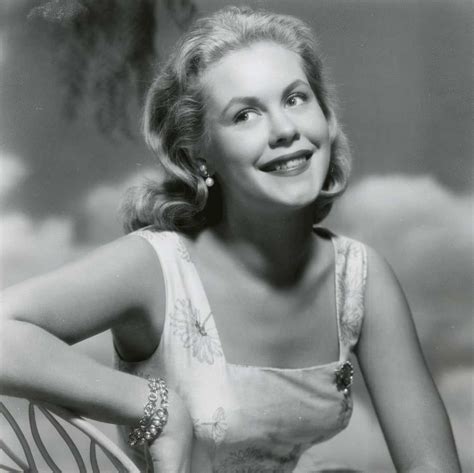 Elizabeth Montgomery Fotos