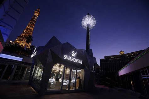 Worlds First Swarovski Starburst Light Show Spectacular Debuts On Las