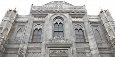 Pertevniyal Valide Sultan Camii Fotoğraf Galerisi | istanbuldakiCamiler.com