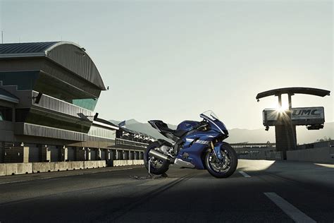 Yamaha R6 Poster Uncle Poster