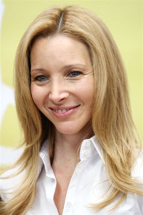 Lisa Kudrow Heads To ‘therapy Access Online