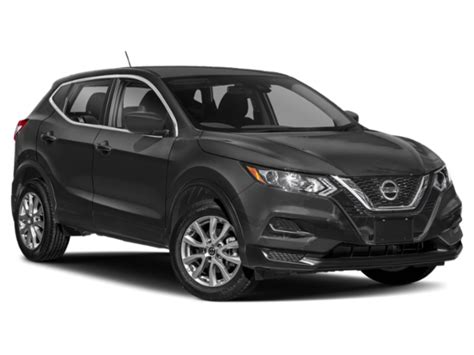 For the new year, the nissan subcompact received a mild makeover to give it a more aggressive overall appearance and a slightly more contemporary image. New 2020 Nissan Rogue Sport S
