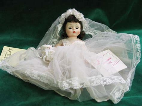 Jointed Madame Alexander Bride Doll 1276253