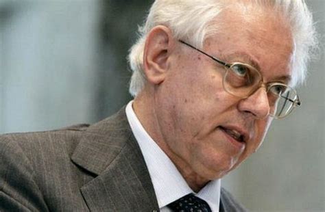 Stefano pessina serves as the executive chairman of the board of walgreens boots alliance. Pessina e Barra a Milano. Investire in Italia? «Si sente ...