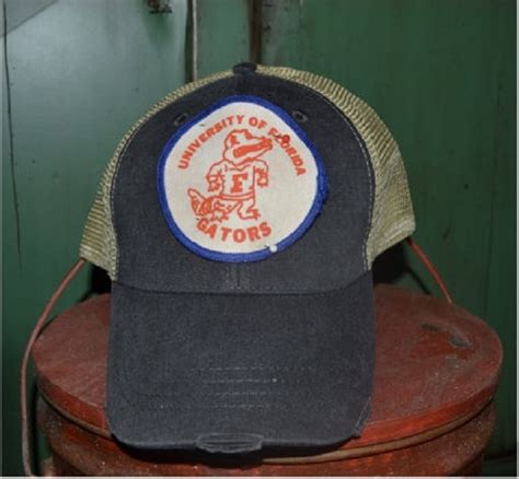50 Best Vintage Trucker Hats You Can Buy