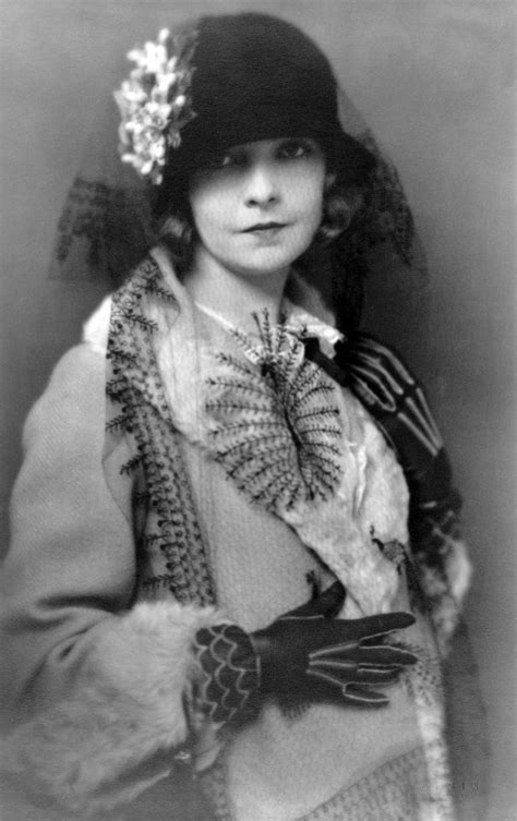 The First Lady Of The Silent Screen 25 Stunning Black And White