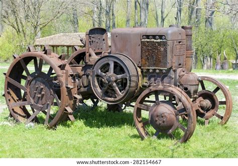 Abandoned Old Rusty Seeding Machine Stock Photo Edit Now 282154667
