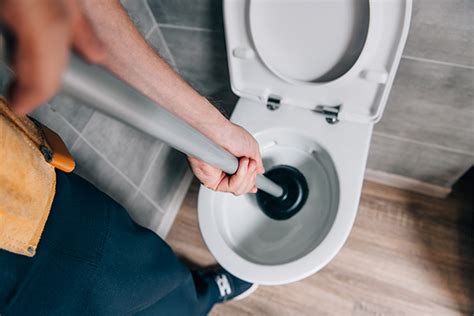 How To Unclog A Toilet A Step By Step Guide Pete The Plumber