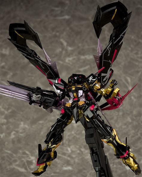 Review Metal Build 1100 Gundam Astray Gold Frame Amatsu Mina By