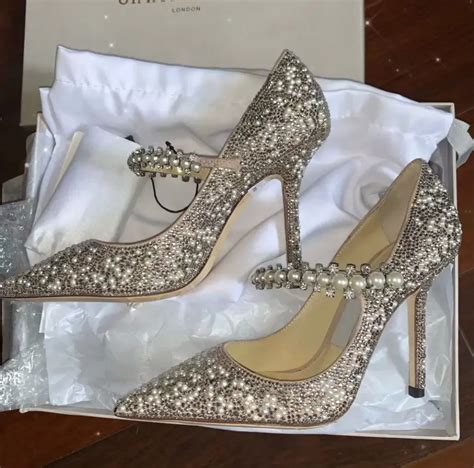 Luxury Fashion Baily Mary Jane Womens Pumps With Crystal Pearl Point