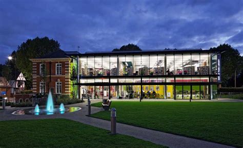 Enfield Town Library London Building E Architect