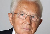 Karl Albrecht, Aldi co-founder, dies at 94 - Chicago Tribune