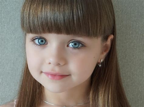 Conheça Anastasiya Knyazeva A Criança Mais Bonita Do Mundo