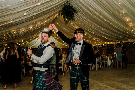 Scottish Wedding Customs Fin Flükra