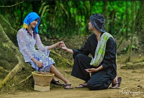 Gambar Pakaian Adat Sunda 6 Macam Pakaian Adat Dalam Budaya Sunda