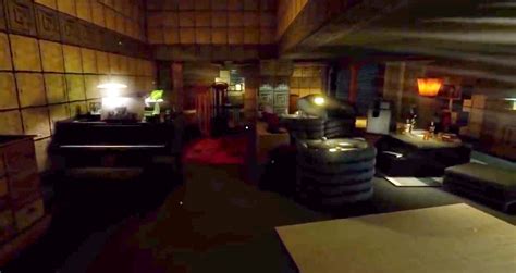 Take A 3d Tour Of Deckards Apartment In Blade Runner Film And Furniture