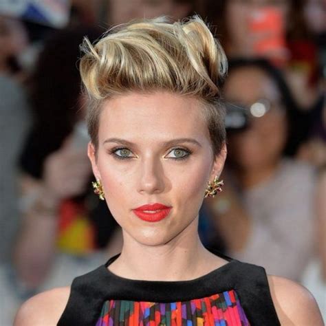 Top 25 Strikingly Cool Scarlett Johansson Short Hair ...