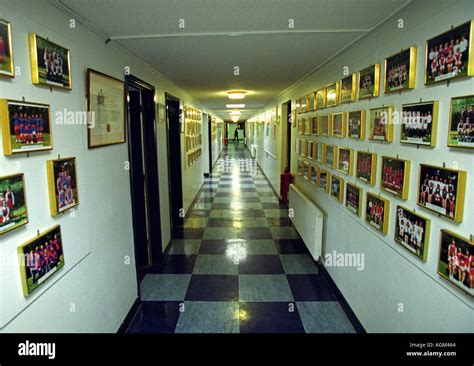 School Corridor Hi Res Stock Photography And Images Alamy