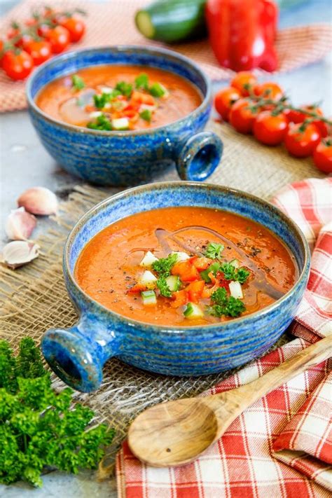 5 Minute Gazpacho Soup Using Canned Tomatoes [video] Gazpacho Recipe Gazpacho Soup Cold
