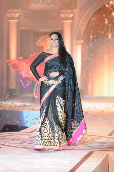 Rajguru Rise A New Rise In Fashionfashion Parade With Sonakshi