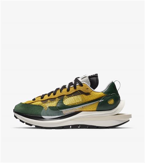 Maybe you would like to learn more about one of these? Nike x sacai VaporWaffle 'Tour Yellow & Gorge Green-Sail ...