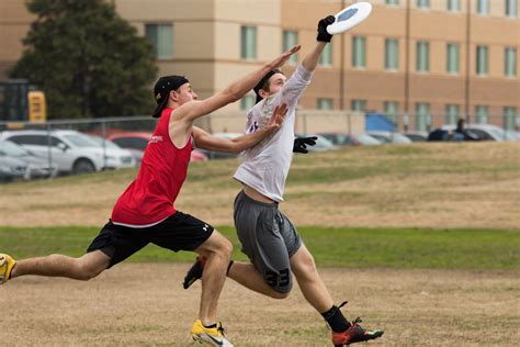 Ultimate Frisbee Club offers a way to meet new people with a similar interest | The Collegian