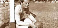 Se fue una leyenda: A los 93 años falleció Amadeo Carrizo, el jugador ...