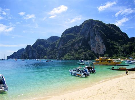 Koh Phi Phi Is Very Beautiful And May Kill You Adventurous Kate