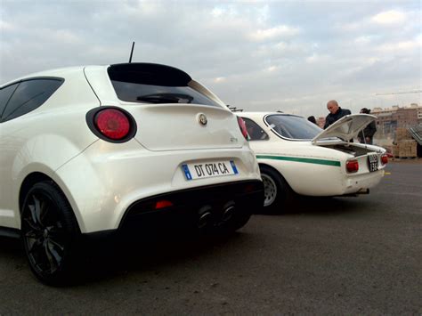 The alfa engineers are working hard developing the mito veloce that is set to debut at the upcoming autorai automotive extravaganza, which will take place from april 1st thru the 11th. alfa romeo mito | IEDEI