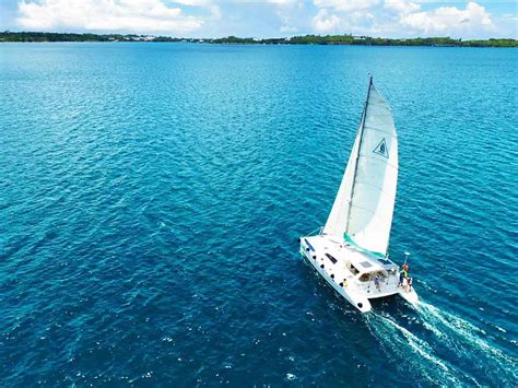 Bermuda Sailing Charters - Catamaran Adventure Awaits