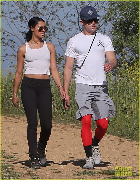 Zac Efron And Sami Miro Still Going Strong Spend Sunday Together Photo