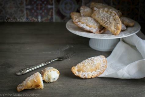 Cassatelle Fritte Di Ricotta Ricetta Siciliana Gustosa E Facile