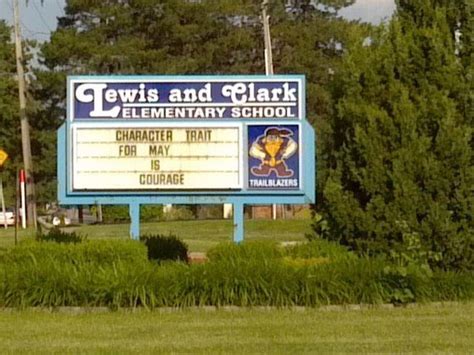lewis and clark elementary school go trailblazers liberty school district