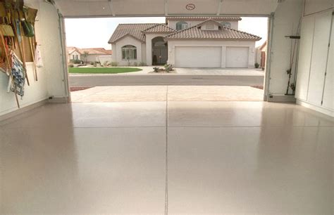 Homeowners pay an average of $2,190 to coat an existing concrete floor. Benefits of Epoxy Flooring - Nashville Garage Floorz