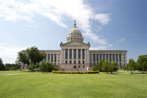 Oklahoma State Capitol Building Stock Photo Image Of Pillars