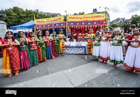 London Uk Sunday 4th September 2022 Huge Wooden Carts Were Pulled By