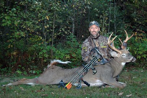 5 Advantages To Early Season Deer Hunting North American Whitetail