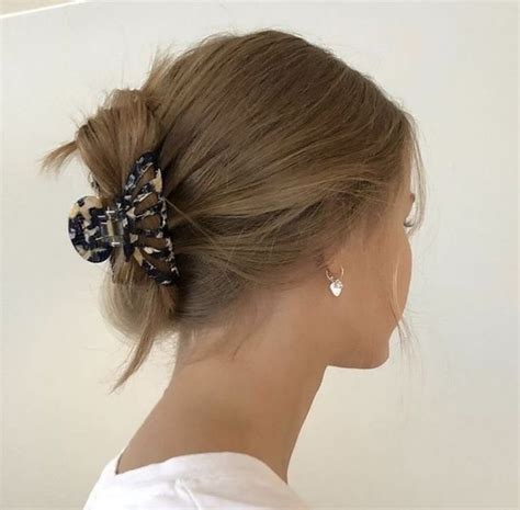 How To Style An Updo With Claw Clip Brown Blonde Hair Aesthetic Hair