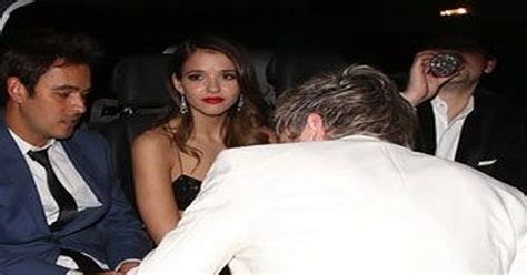 One Directions Niall Horan And Rumoured Girlfriend Melissa Anne Whitelaw Cosy Up In Car After