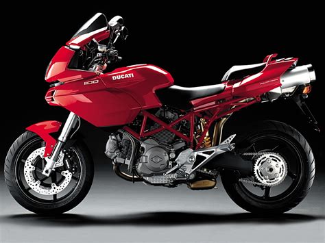 A sport bike for a new generation. Ducati Multistrada 1100 (2008) - 2ri.de
