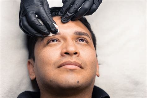 Eyebrow Transplants: Costs and What Results You Can Expect